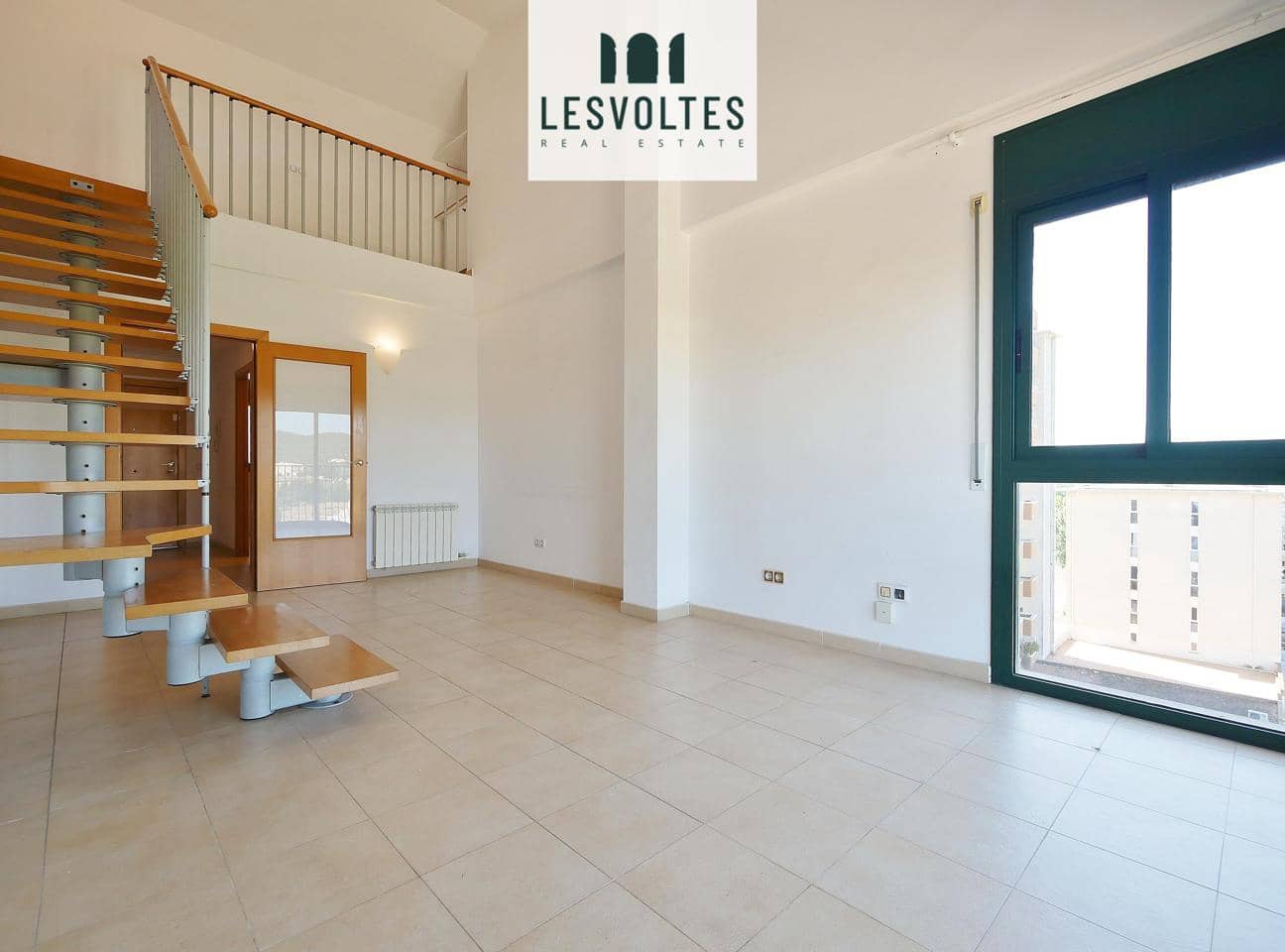 3 bedroom Flat for sale in Palafrugell with garage - € 225,000 (Ref: 10081958)