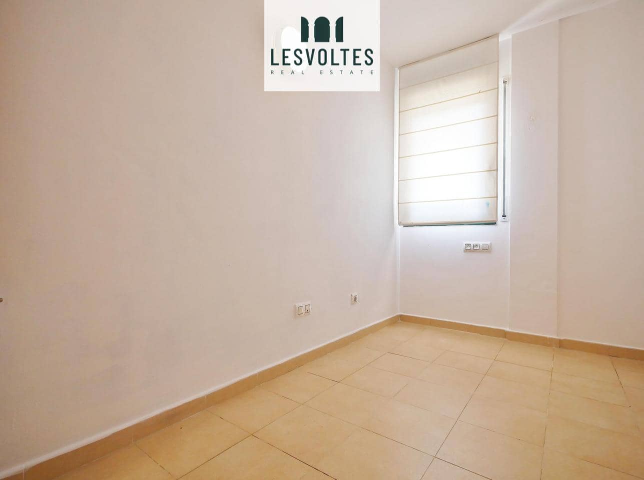 3 bedroom Flat for sale in Palafrugell with garage - € 225,000 (Ref: 10081958)