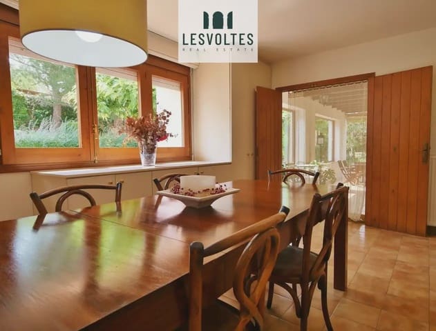 6 slaapkamer Villa te koop in Palafrugell met garage - € 750.000 (Ref: 10081959)