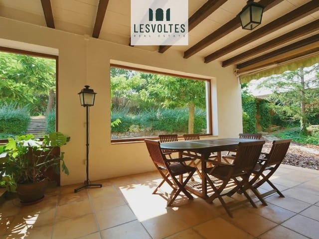 6 slaapkamer Villa te koop in Palafrugell met garage - € 750.000 (Ref: 10081959)
