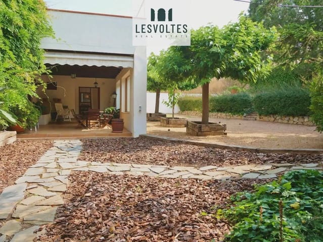 6 slaapkamer Villa te koop in Palafrugell met garage - € 750.000 (Ref: 10081959)