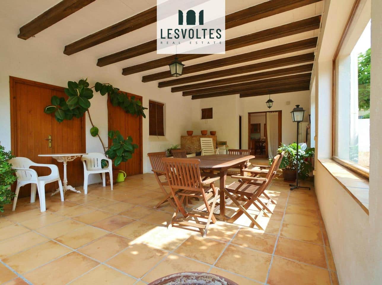 6 bedroom Villa for sale in Palafrugell with garage - € 750,000 (Ref: 10081959)