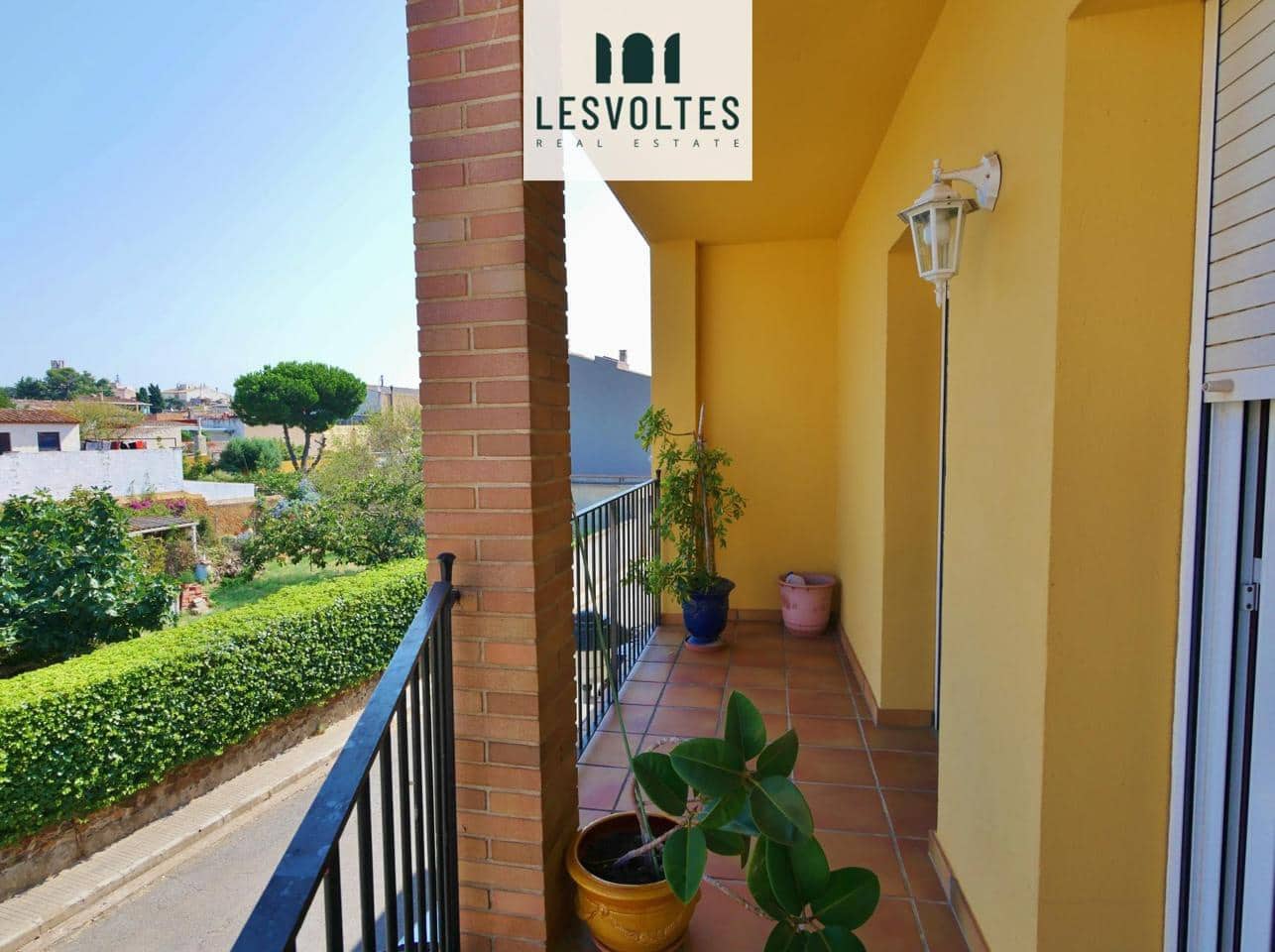 3 bedroom Villa for sale in Palafrugell with garage - € 395,000 (Ref: 10081961)