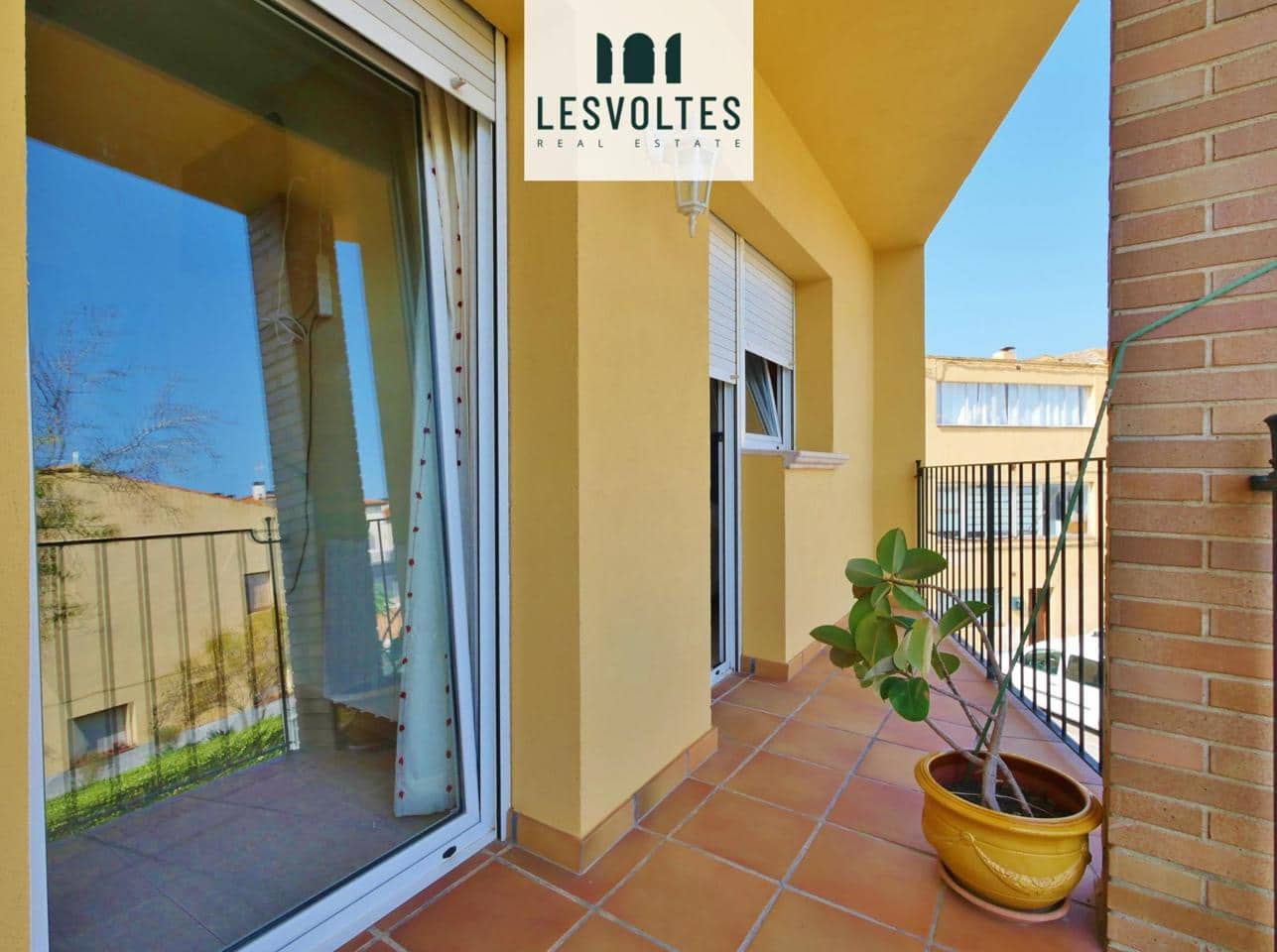 3 bedroom Villa for sale in Palafrugell with garage - € 395,000 (Ref: 10081961)