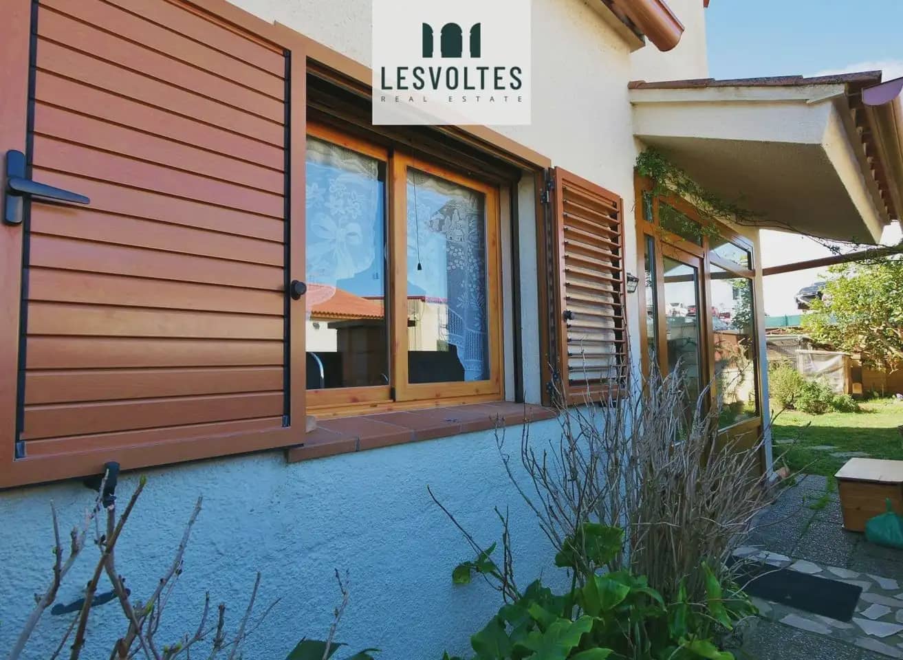 4 soverom Kjedet enebolig til salgs i Bellcaire d'Emporda med svømmebasseng - € 375 000 (Ref: 10081962)