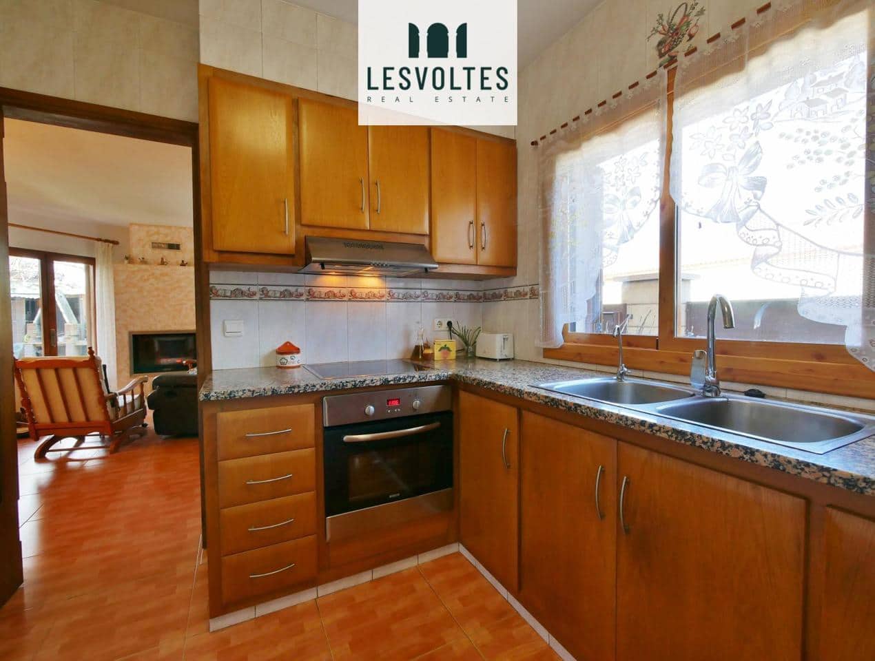4 bedroom Villa for sale in Bellcaire d'Emporda with pool garage - € 375,000 (Ref: 10081962)