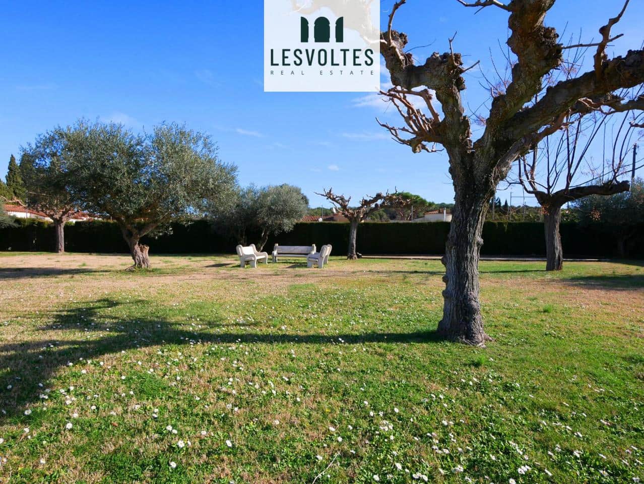 4 bedroom Villa for sale in Bellcaire d'Emporda with pool garage - € 375,000 (Ref: 10081962)