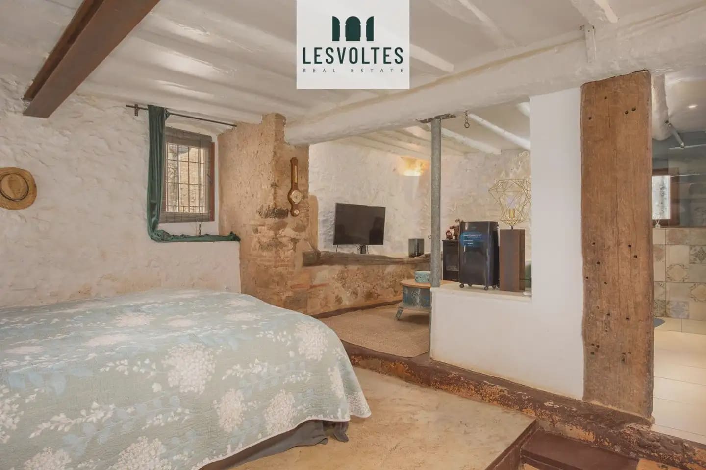 9 soveværelse Finca/Landehus til salg i Bellcaire d'Emporda med swimmingpool garage - € 1.990.000 (Ref: 10081963)