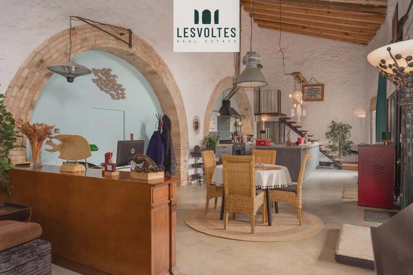 9 soveværelse Finca/Landehus til salg i Bellcaire d'Emporda med swimmingpool garage - € 1.990.000 (Ref: 10081963)