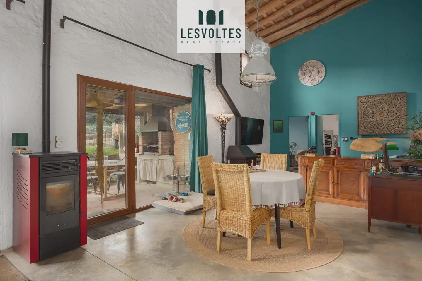 9 soveværelse Finca/Landehus til salg i Bellcaire d'Emporda med swimmingpool garage - € 1.990.000 (Ref: 10081963)