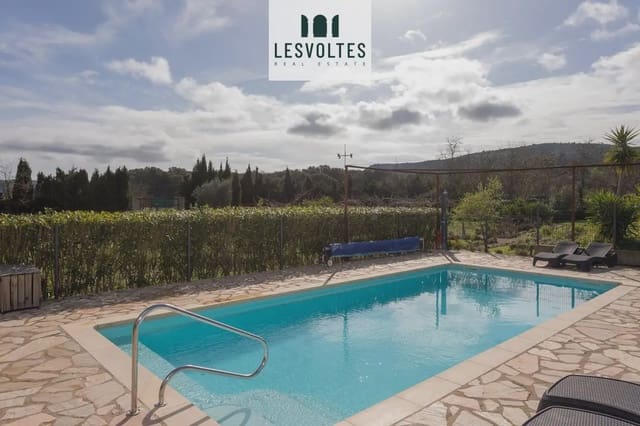 9 soveværelse Finca/Landehus til salg i Bellcaire d'Empordà med swimmingpool garage - € 1.990.000 (Ref: 10081963)