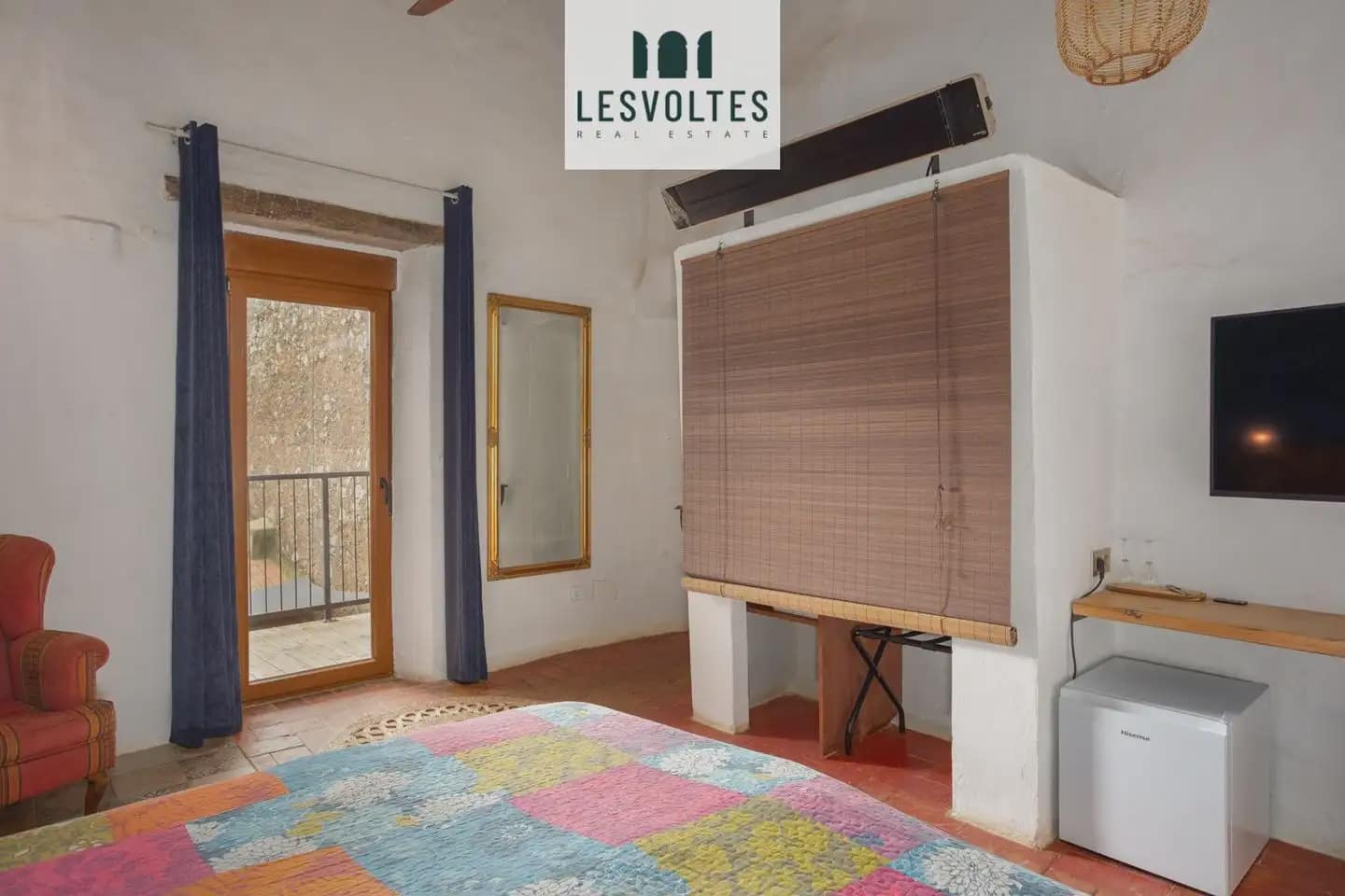 9 soveværelse Finca/Landehus til salg i Bellcaire d'Emporda med swimmingpool garage - € 1.990.000 (Ref: 10081963)