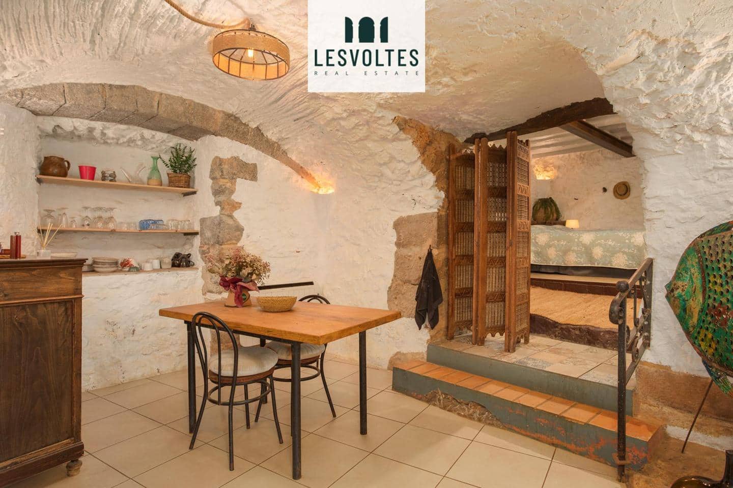 9 bedroom Villa for sale in Bellcaire d'Emporda with pool garage - € 1,990,000 (Ref: 10081963)