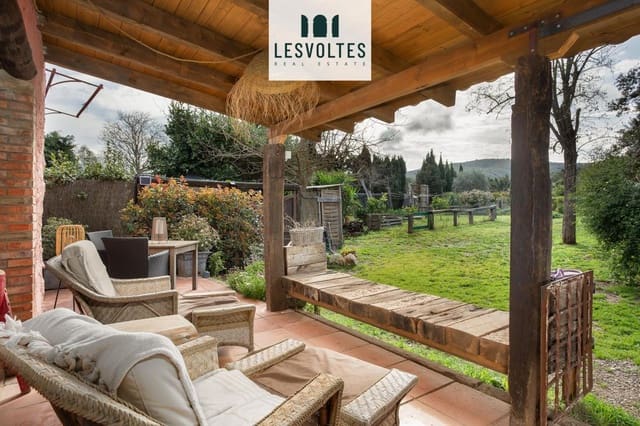 9 Zimmer Villa zu verkaufen in Bellcaire d'Empordà mit Pool Garage - 1.990.000 € (Ref: 10081963)
