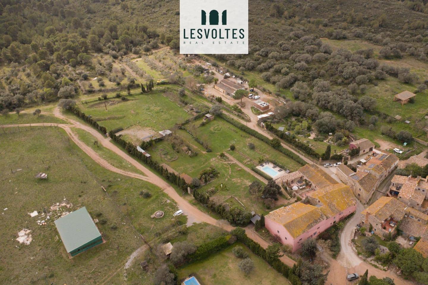 9 bedroom Villa for sale in Bellcaire d'Emporda with pool garage - € 1,990,000 (Ref: 10081963)