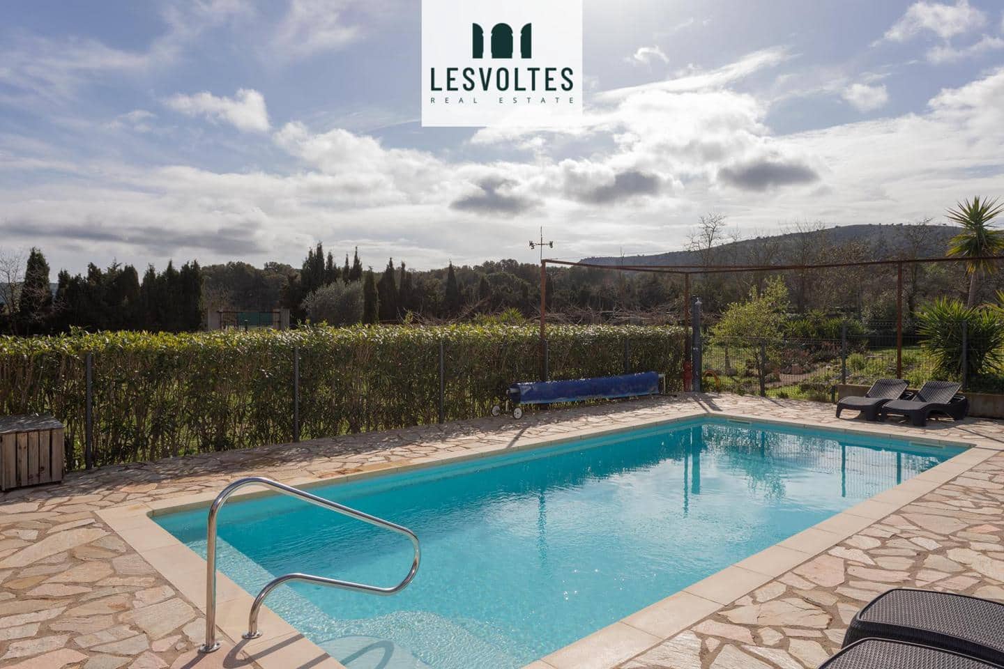 9 bedroom Villa for sale in Bellcaire d'Emporda with pool garage - € 1,990,000 (Ref: 10081963)