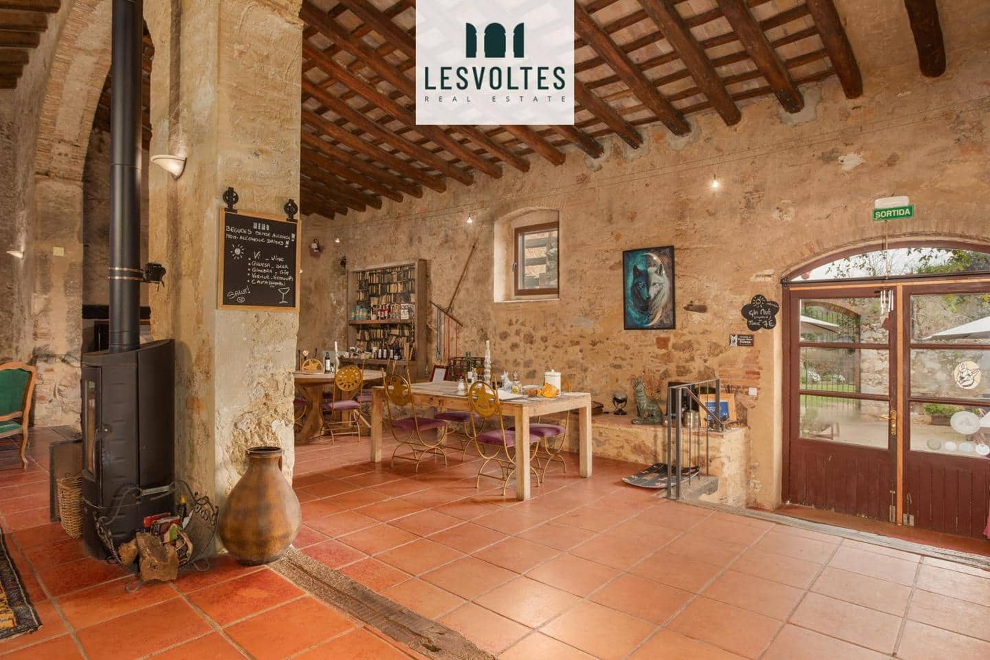 9 bedroom Villa for sale in Bellcaire d'Emporda with pool garage - € 1,990,000 (Ref: 10081963)