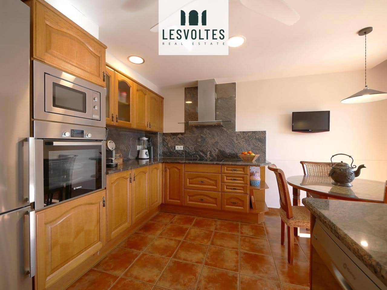 4 bedroom Villa for sale in Palafrugell with pool garage - € 550,000 (Ref: 10081965)