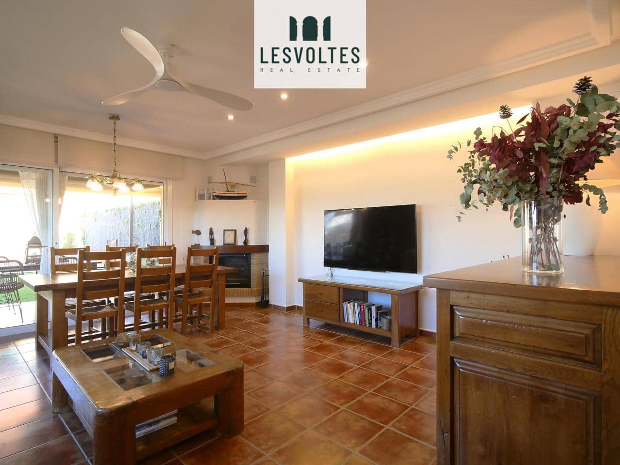 4 bedroom Villa for sale in Palafrugell with pool garage - € 550,000 (Ref: 10081965)