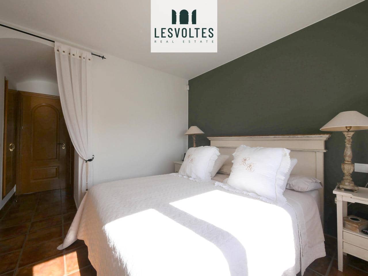 4 bedroom Villa for sale in Palafrugell with pool garage - € 550,000 (Ref: 10081965)