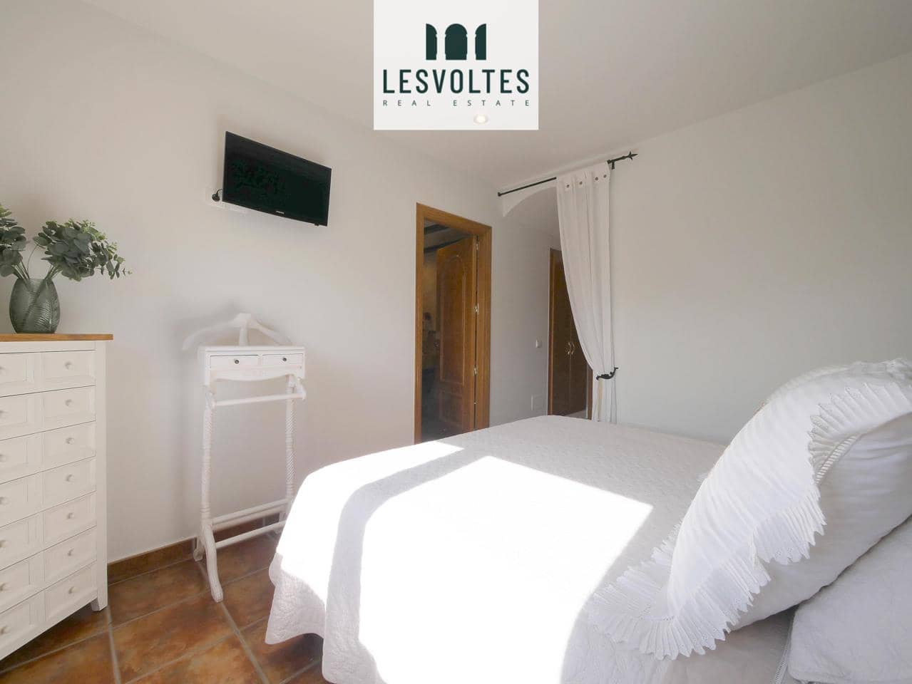 4 bedroom Villa for sale in Palafrugell with pool garage - € 550,000 (Ref: 10081965)