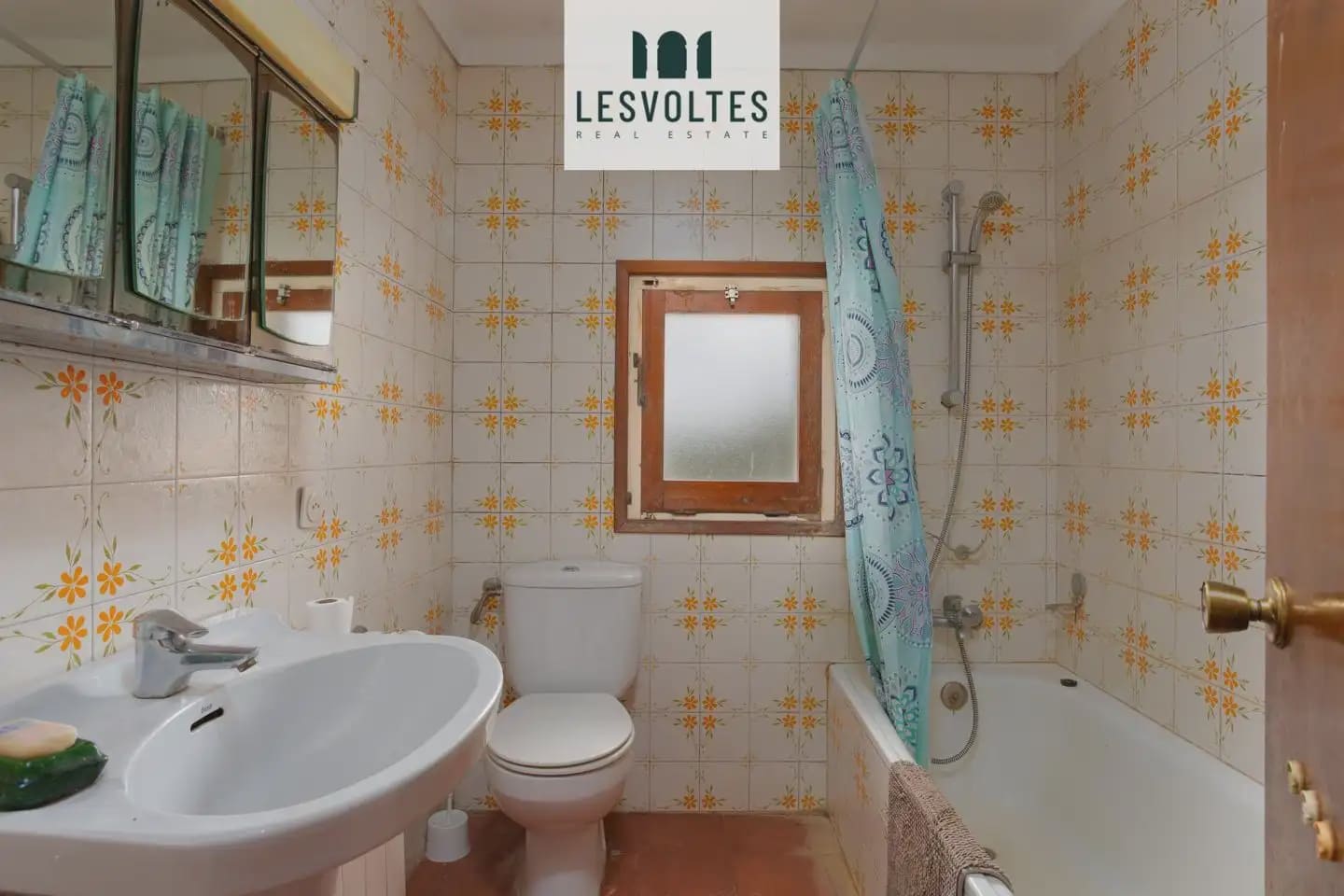 6 chambre Finca/Maison de Campagne à vendre à Sant Jordi Desvalls avec garage - 500 000 € (Ref: 10081966)