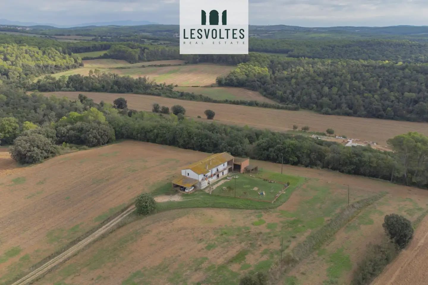 6 chambre Finca/Maison de Campagne à vendre à Sant Jordi Desvalls avec garage - 500 000 € (Ref: 10081966)
