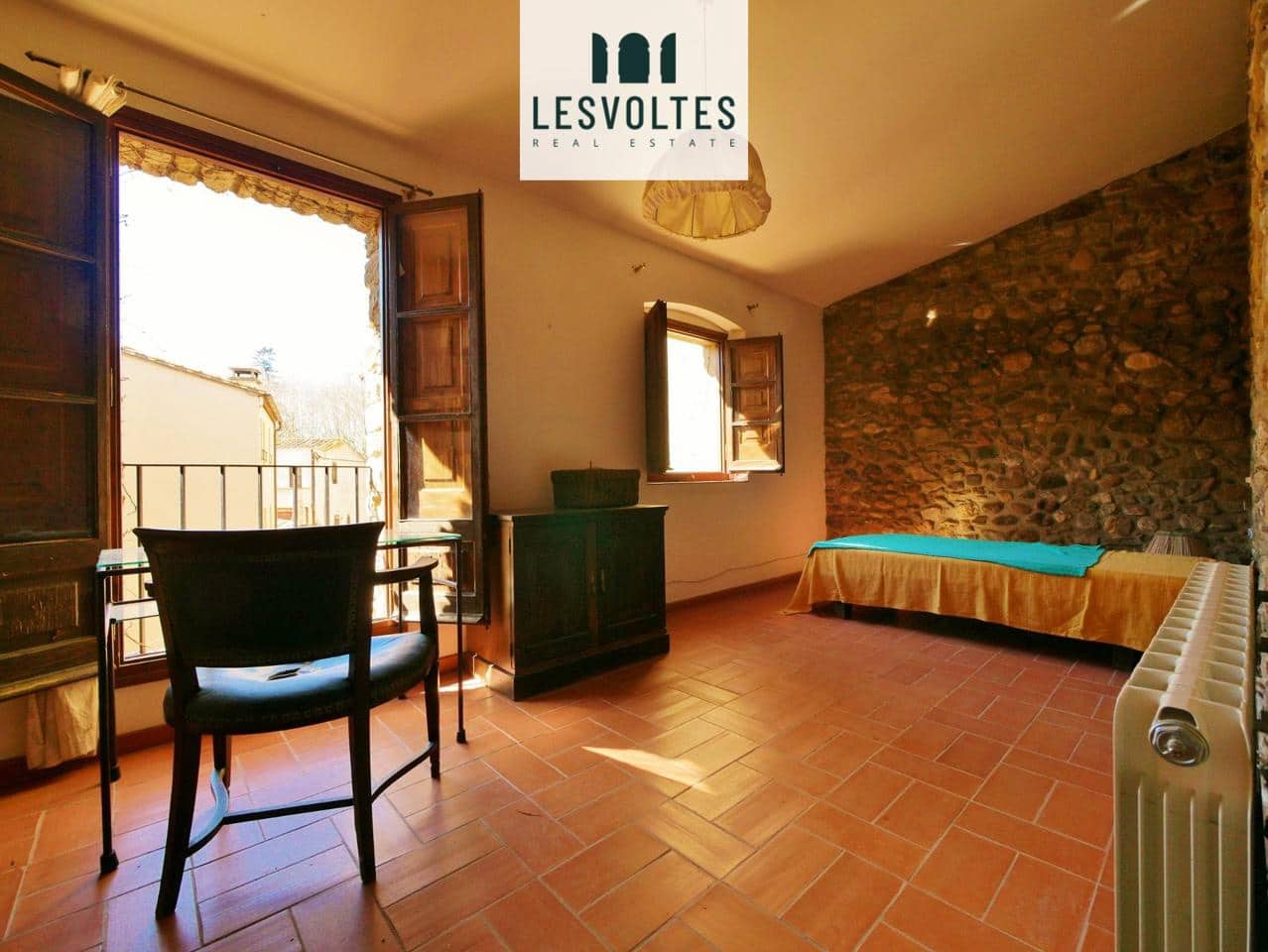 5 bedroom Villa for sale in Corca with garage - € 575,000 (Ref: 10081968)