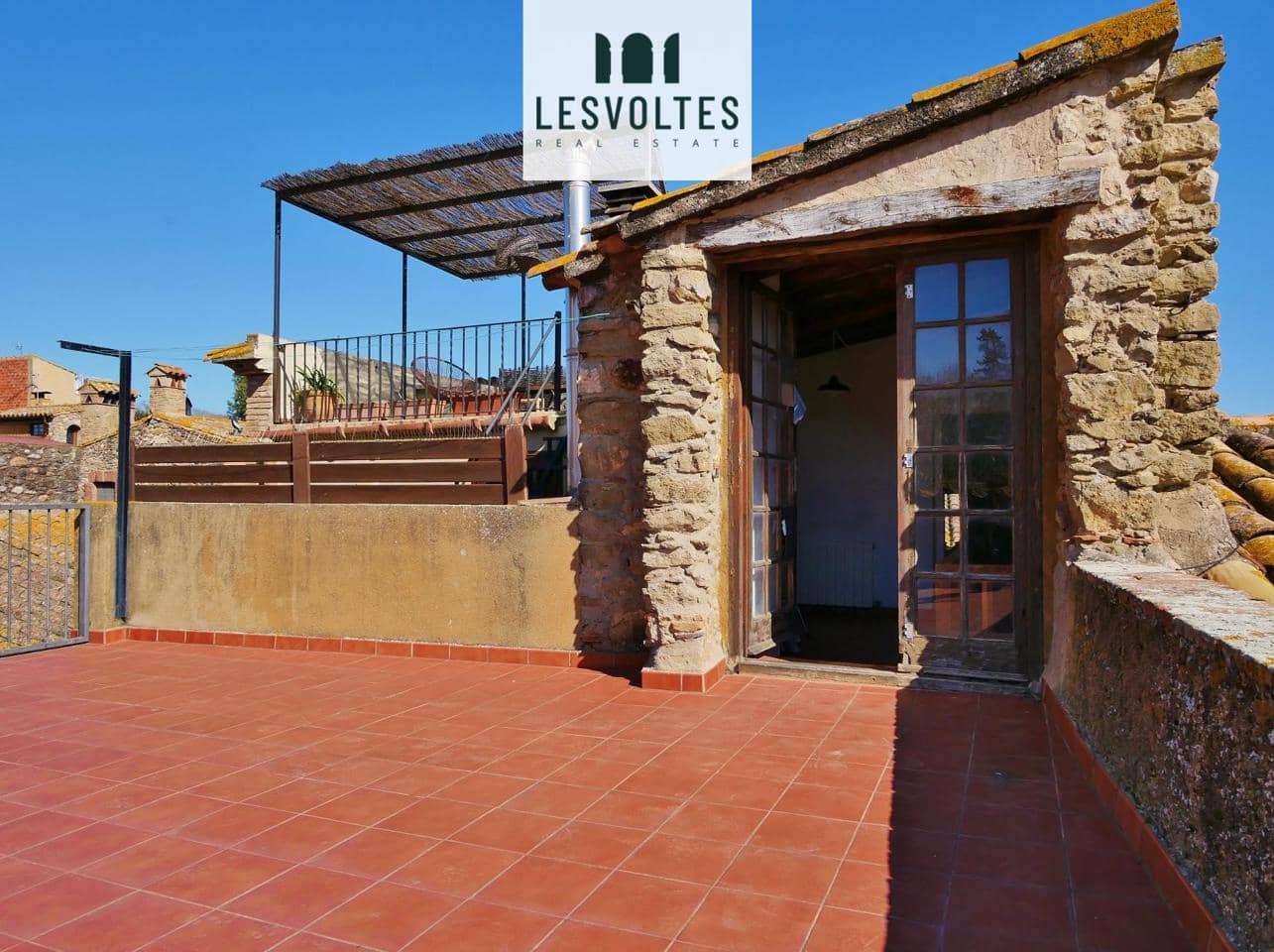 5 bedroom Villa for sale in Corca with garage - € 575,000 (Ref: 10081968)