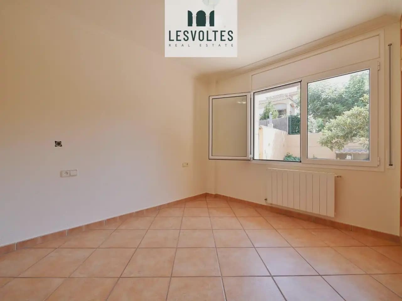 4 sypialnia Willa na sprzedaż w Mont-ras - 589 000 € (Ref: 10081969)