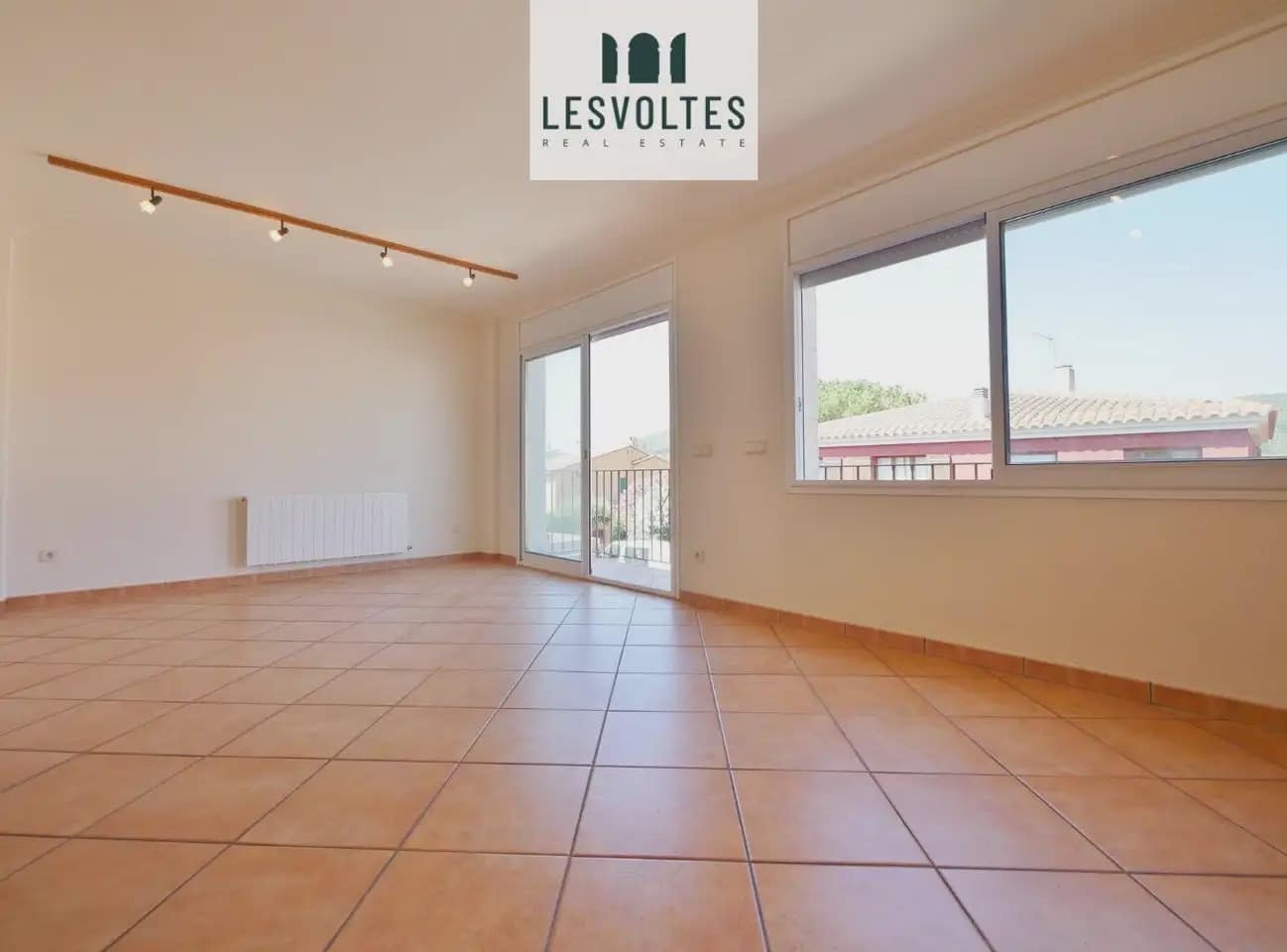 4 sypialnia Willa na sprzedaż w Mont-ras - 589 000 € (Ref: 10081969)