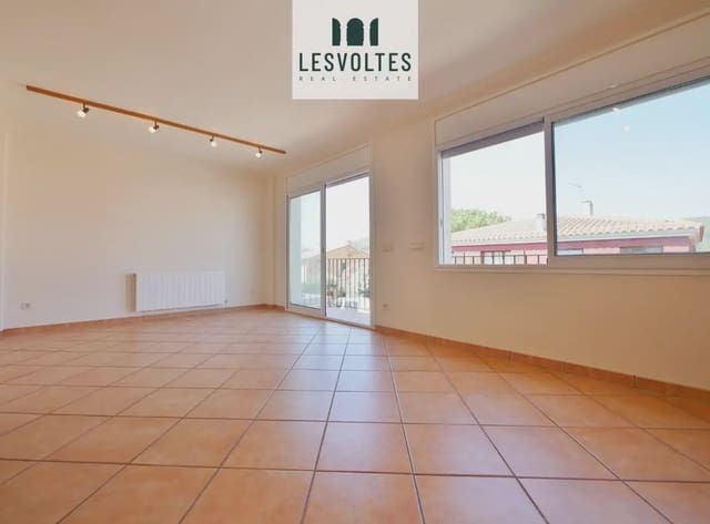 4 slaapkamer Villa te koop in Mont-ras - € 589.000 (Ref: 10081969)