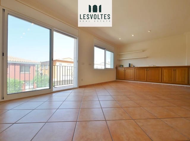 4 slaapkamer Villa te koop in Mont-ras - € 589.000 (Ref: 10081969)