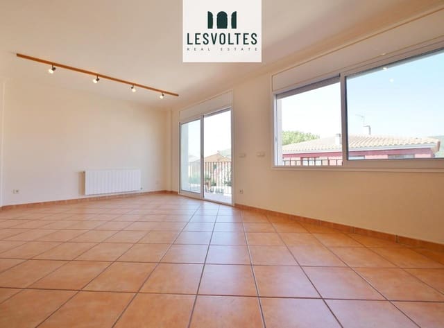 4 slaapkamer Villa te koop in Mont-ras - € 589.000 (Ref: 10081969)
