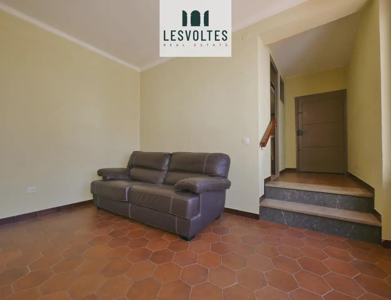 6 sypialnia Finka/Dom wiejski na sprzedaż w Ultramort z garażem - 495 000 € (Ref: 10081971)