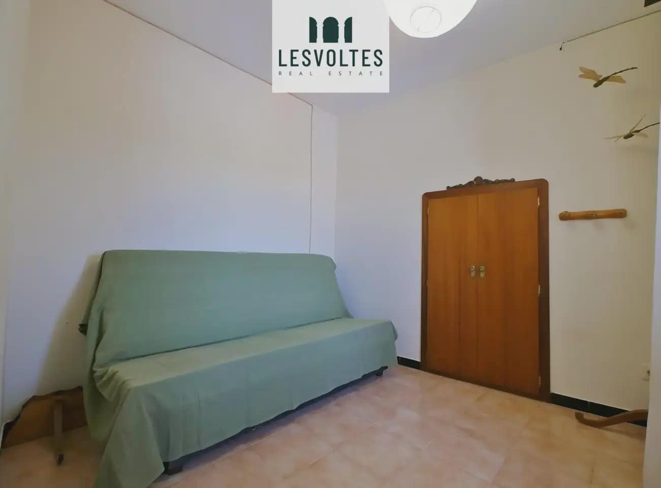 6 sypialnia Finka/Dom wiejski na sprzedaż w Ultramort z garażem - 495 000 € (Ref: 10081971)