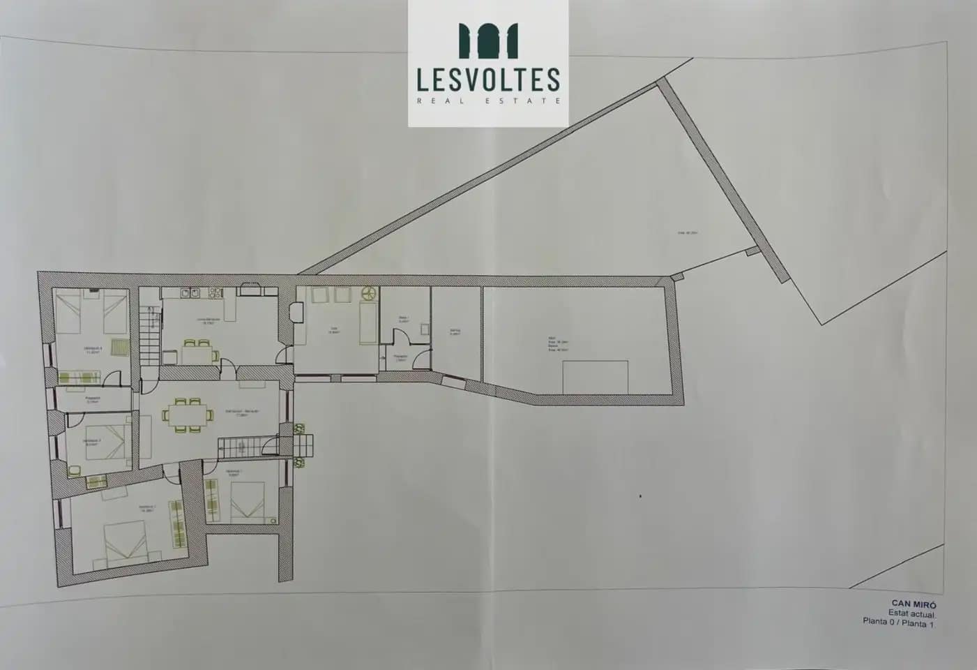 6 sypialnia Finka/Dom wiejski na sprzedaż w Ultramort z garażem - 495 000 € (Ref: 10081971)