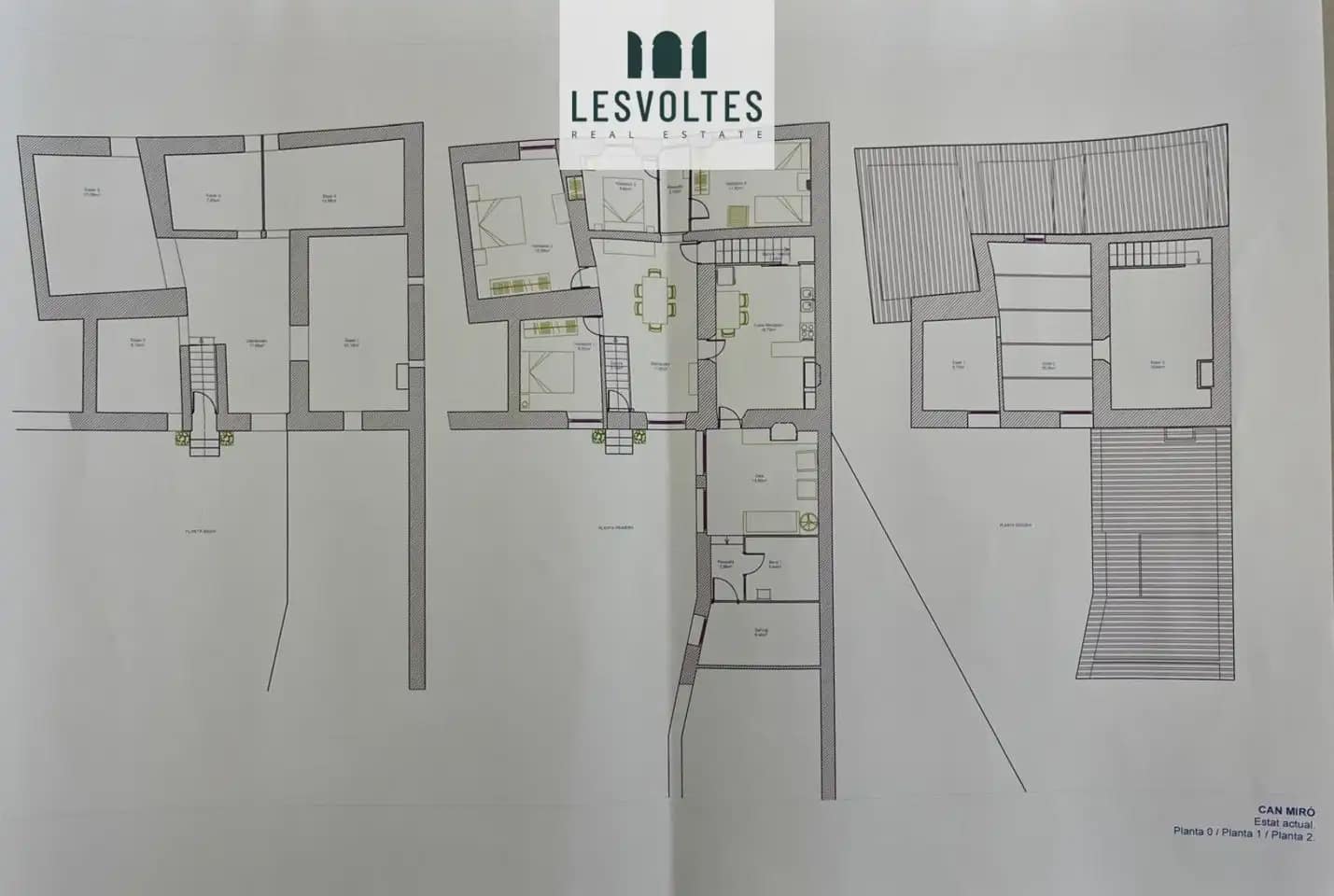 6 sypialnia Finka/Dom wiejski na sprzedaż w Ultramort z garażem - 495 000 € (Ref: 10081971)