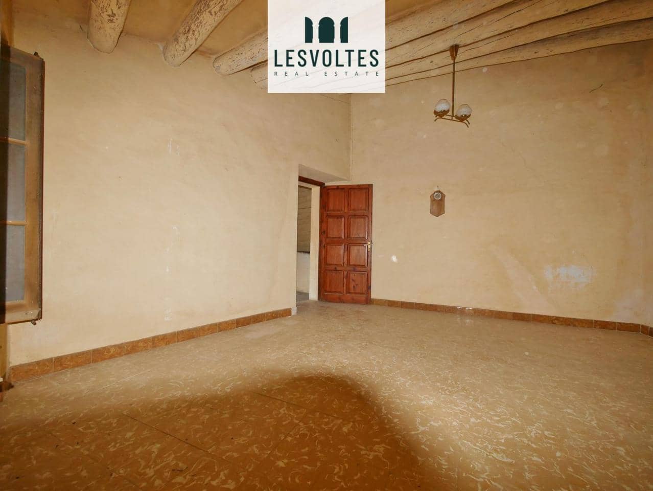 3 bedroom Villa for sale in Llofriu - € 600,000 (Ref: 10081972)