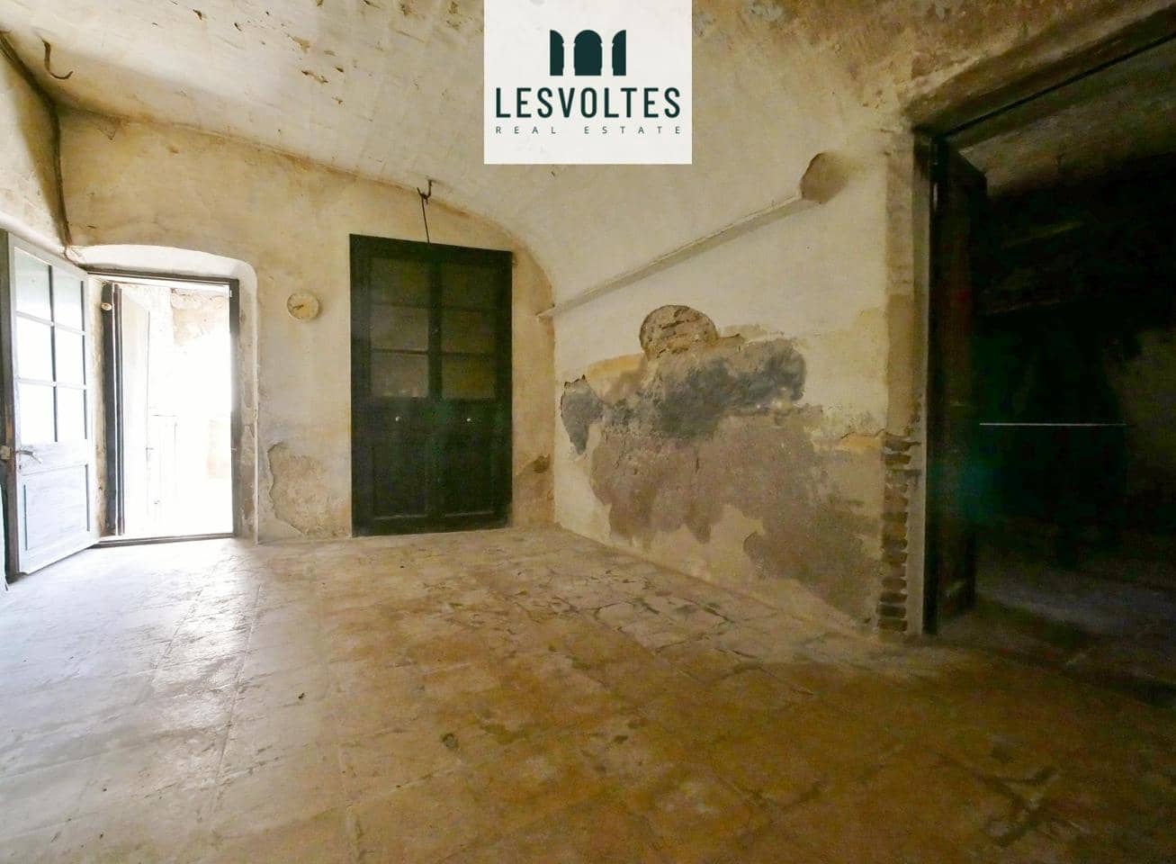 3 bedroom Villa for sale in Llofriu - € 600,000 (Ref: 10081972)