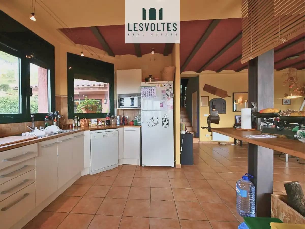Chalet de 4 habitaciones en Begur en venta con piscina garaje - 670.000 € (Ref: 10081974)