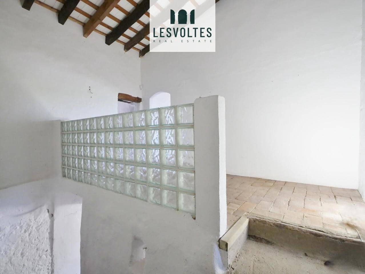 5 bedroom Villa for sale in Palafrugell - € 550,000 (Ref: 10081976)