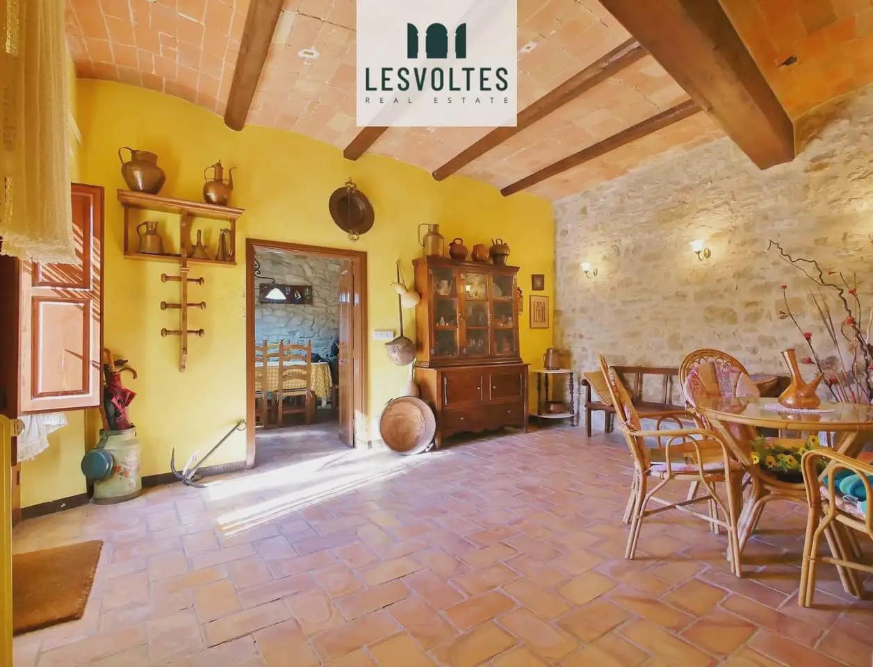 Casa de 3 habitaciones en Ullastret en venta - 450.000 € (Ref: 10081977)