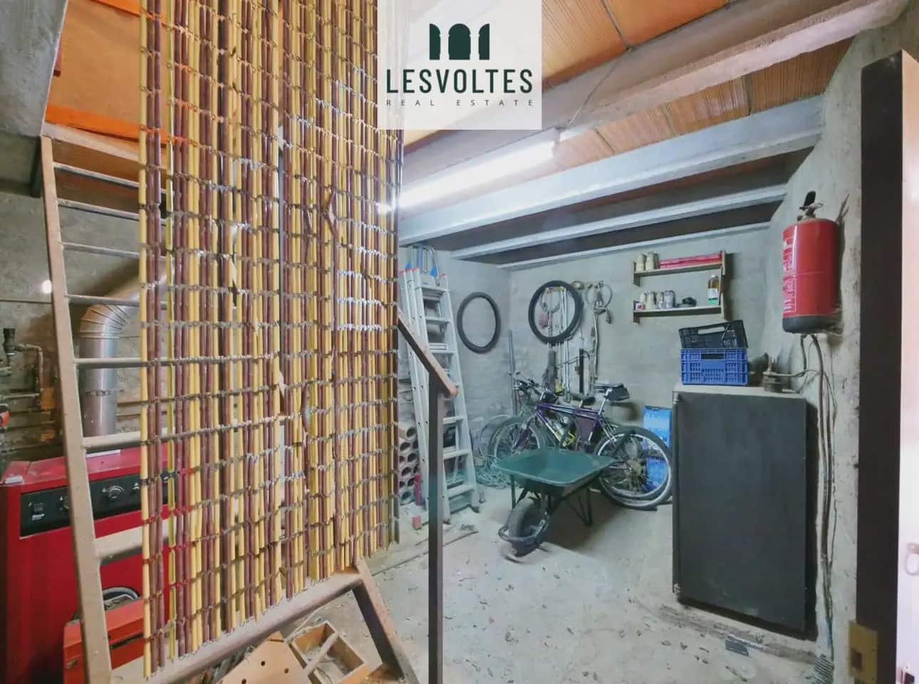 Casa de 3 habitaciones en Ullastret en venta - 450.000 € (Ref: 10081977)