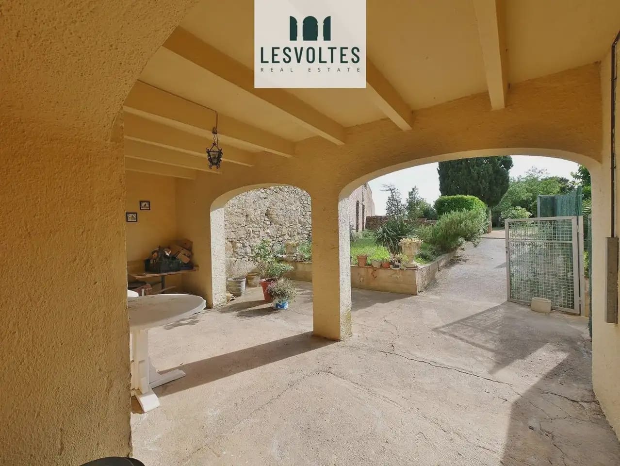 5 chambre Finca/Maison de Campagne à vendre à Verges avec garage - 620 000 € (Ref: 10081978)