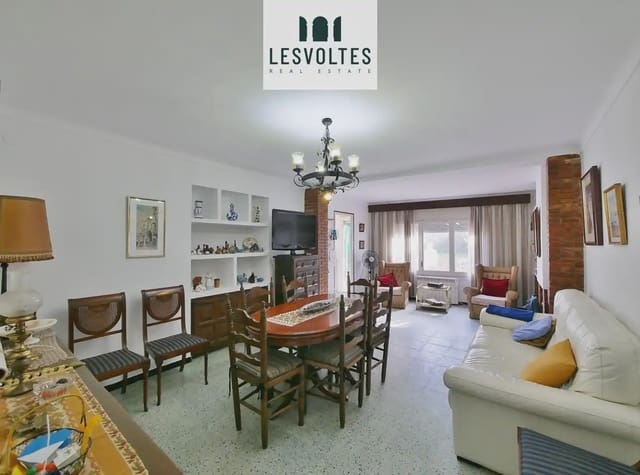 5 chambre Finca/Maison de Campagne à vendre à Verges avec garage - 620 000 € (Ref: 10081978)
