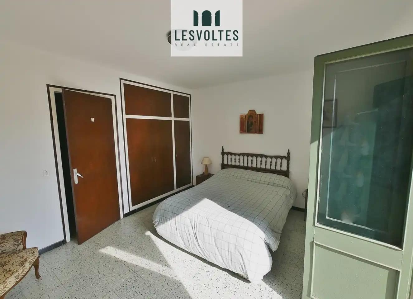 5 chambre Finca/Maison de Campagne à vendre à Verges avec garage - 620 000 € (Ref: 10081978)