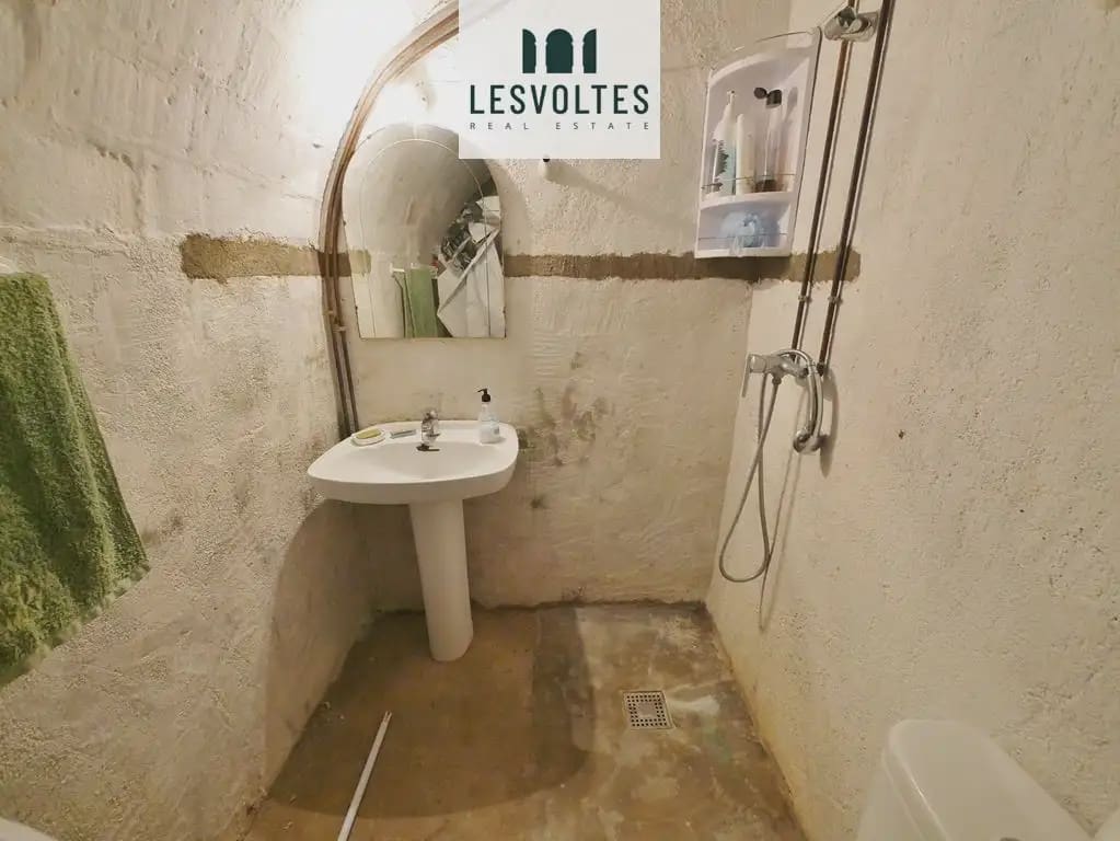 5 chambre Finca/Maison de Campagne à vendre à Verges avec garage - 620 000 € (Ref: 10081978)