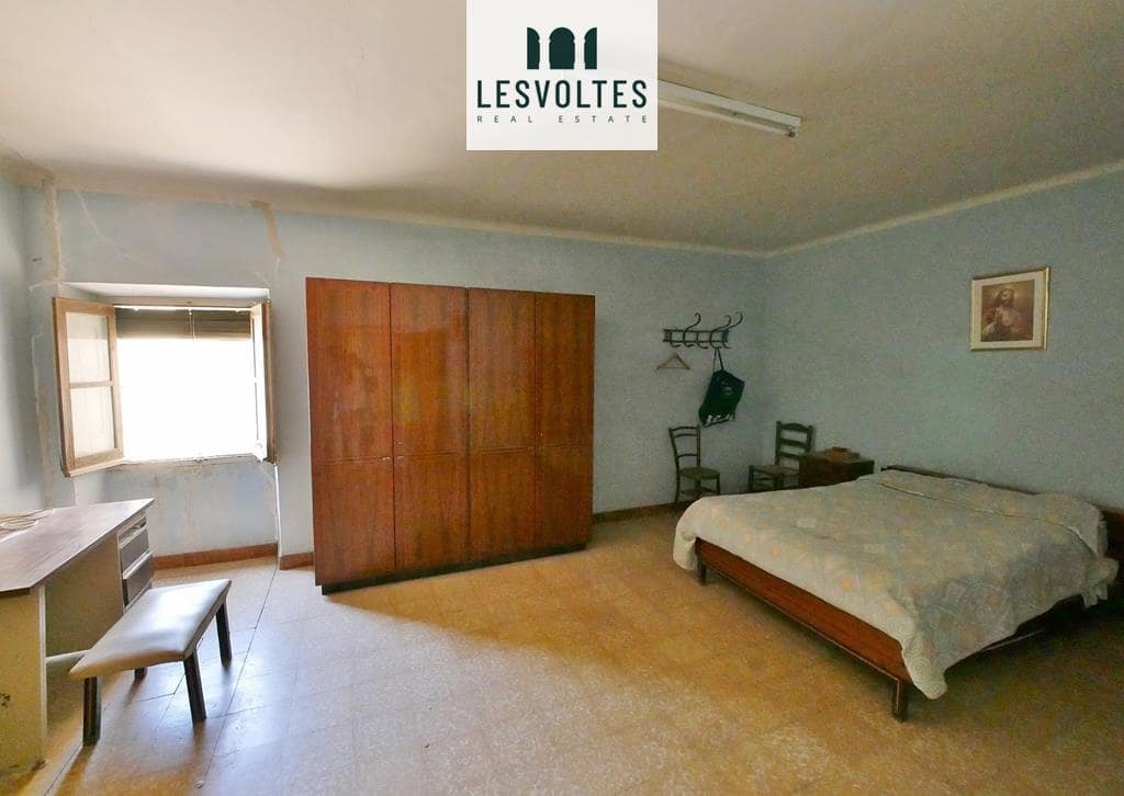 5 bedroom Villa for sale in La Bisbal d'Emporda with garage - € 1,200,000 (Ref: 10081980)