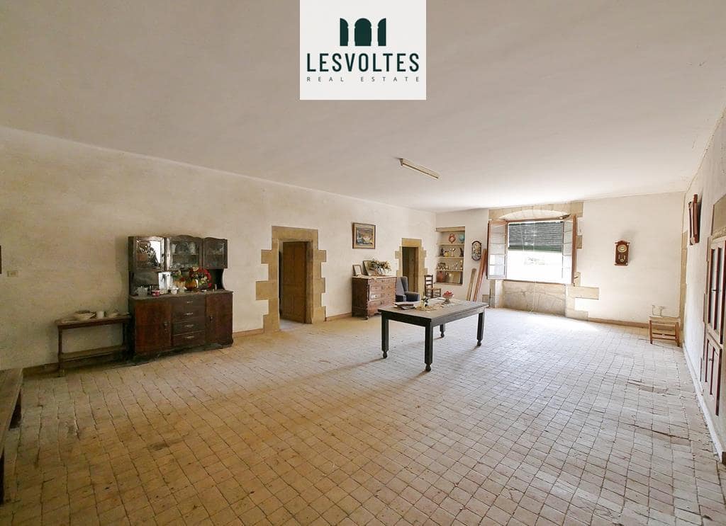 5 bedroom Villa for sale in La Bisbal d'Emporda with garage - € 1,200,000 (Ref: 10081980)